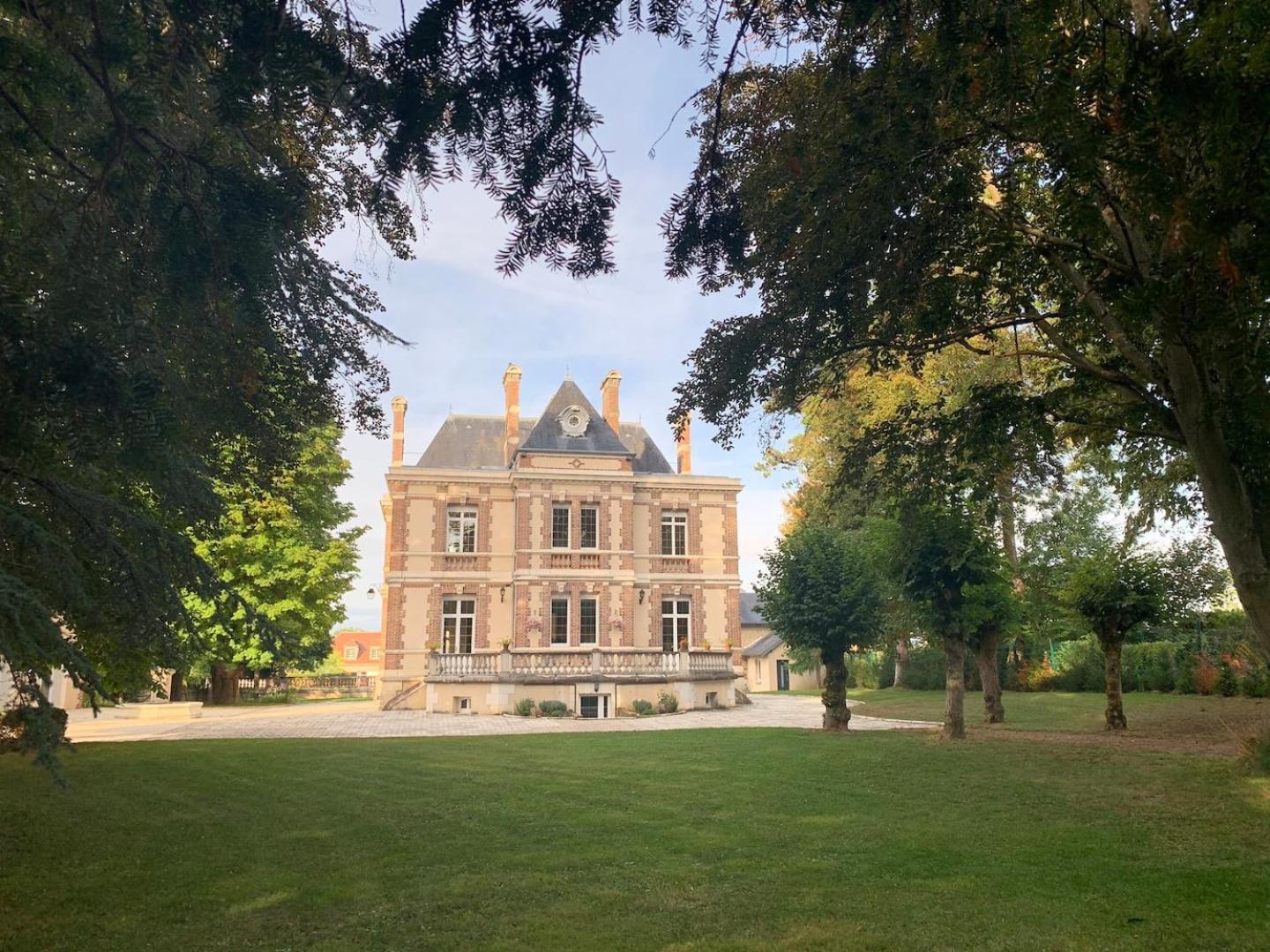 Chateau De Ligny Exteriör bild